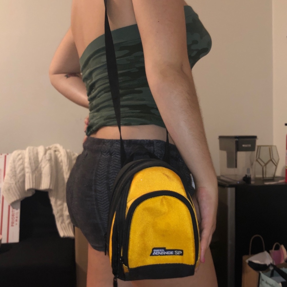 Vintage Gameboy Mini Backpack - Picture 3 of 7